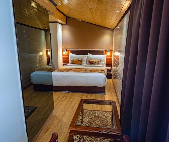 Номер Deluxe, Yashshree Mall Road Darjeeling