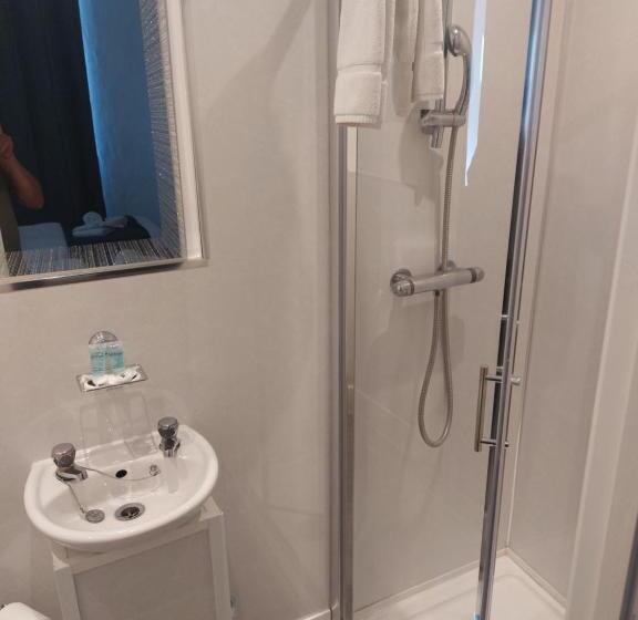 חדר סטנדרט, The Sanderling