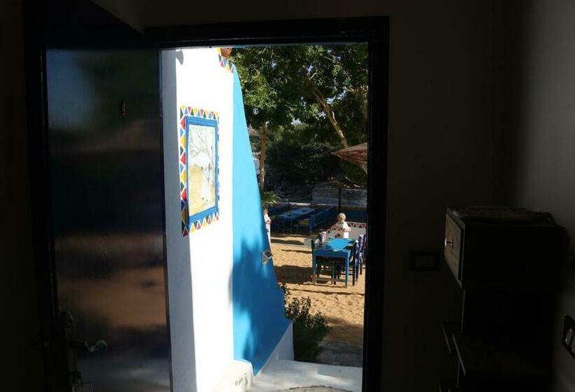 اتاق استاندارد با تراس, Artika Wadi Kiki