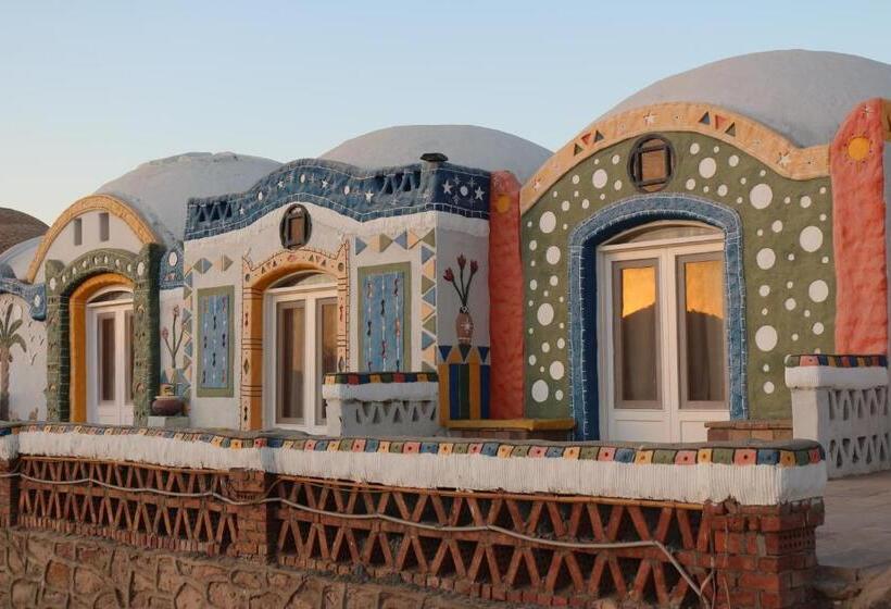 کلبه ییلاقی, Artika Wadi Kiki