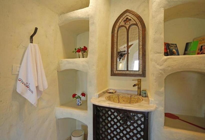 اتاق استاندارد با تخت بزرگ, Artika Wadi Kiki