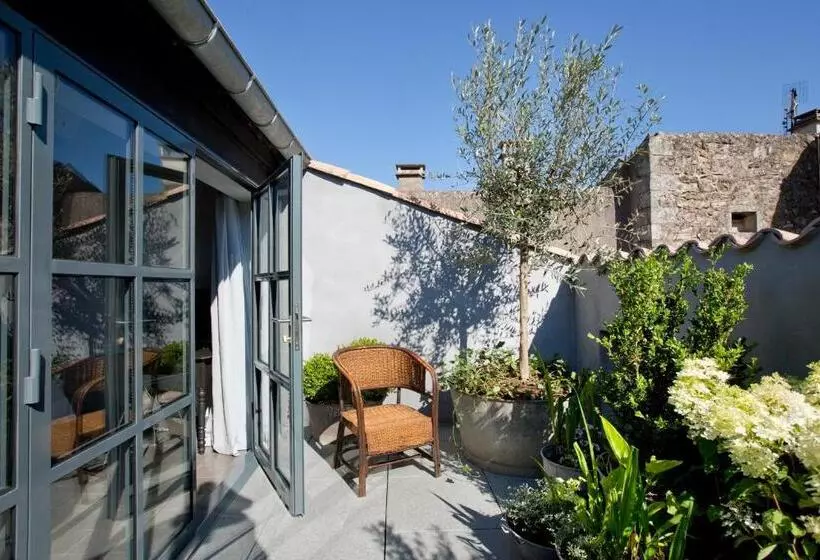 ファミリールーム, Auberge De Banne