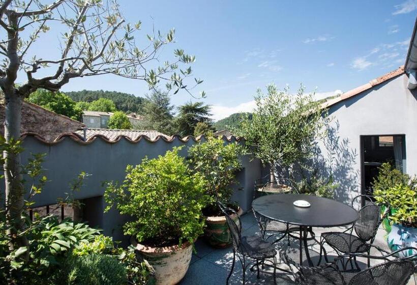 غرفة عائلية, Auberge De Banne