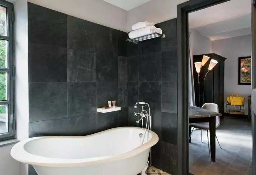 プレステージルーム, Auberge De Banne