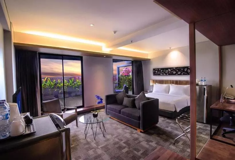 Suite, Batiqa Hotel Jababeka Cikarang
