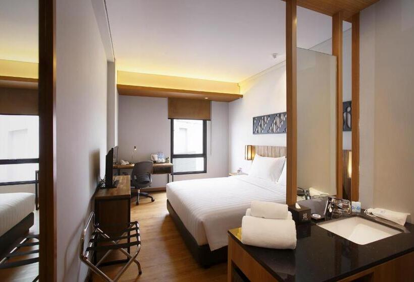 수피리어 룸, Batiqa Hotel Jababeka Cikarang