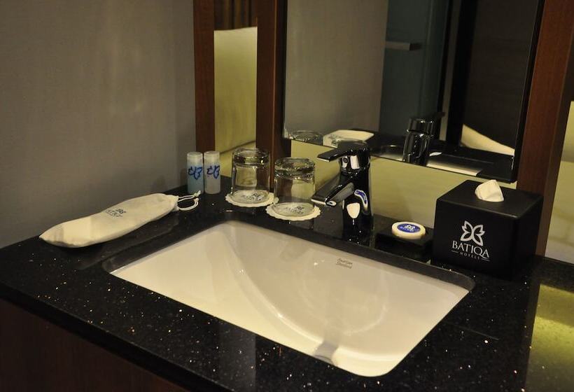Номер Superior, Batiqa Hotel Jababeka Cikarang