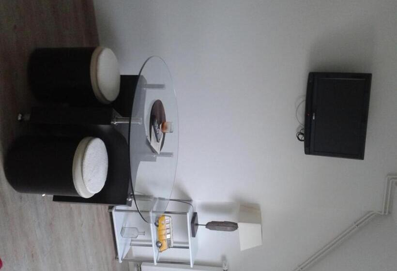 اتاق سوپریور, Des Bois