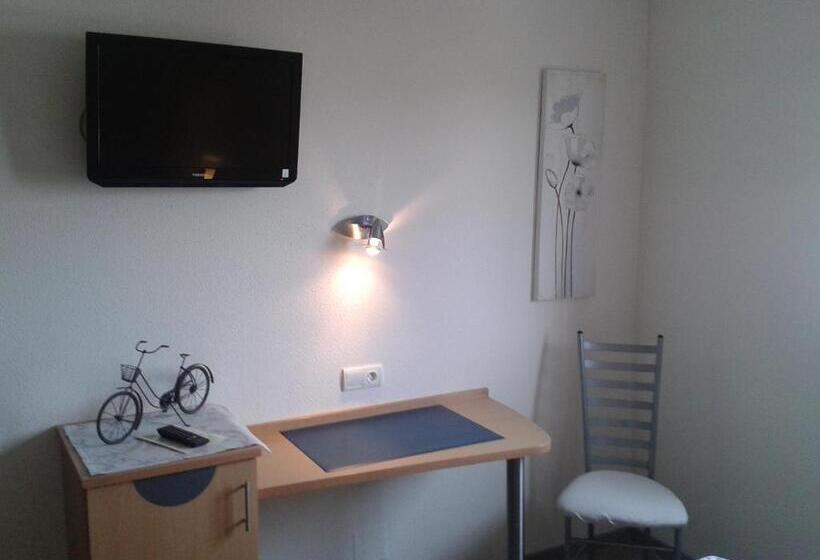 اتاق استاندارد, Des Bois