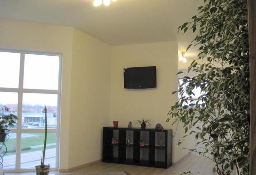 آپارتمان 1 خوابه, Des Bois