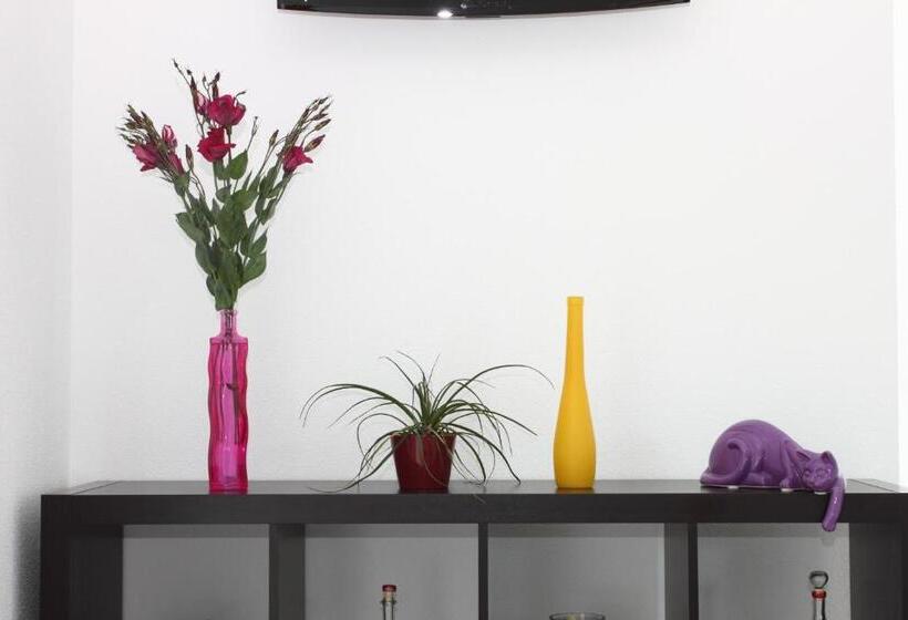 آپارتمان 1 خوابه, Des Bois