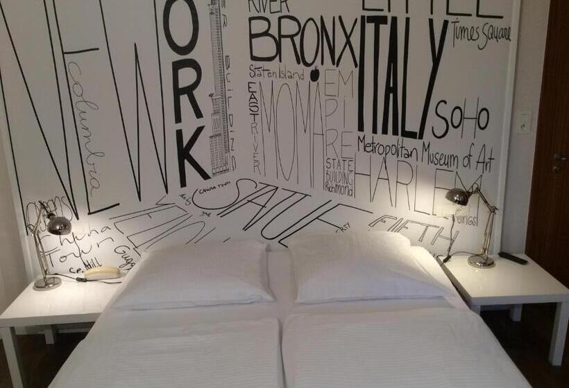 اتاق استاندارد با وان آب گرم, Des Bois