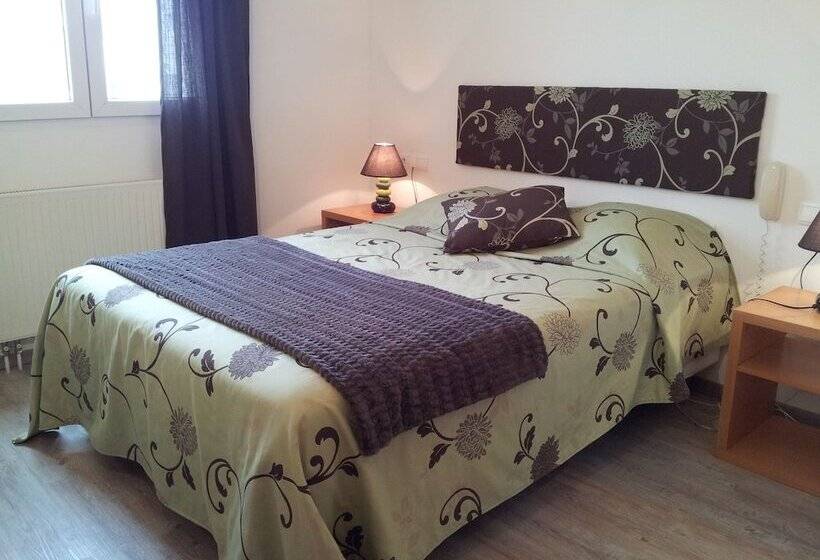 اتاق استاندارد, Des Bois