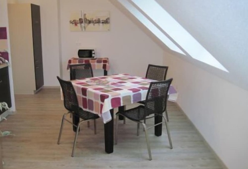 آپارتمان 1 خوابه, Des Bois