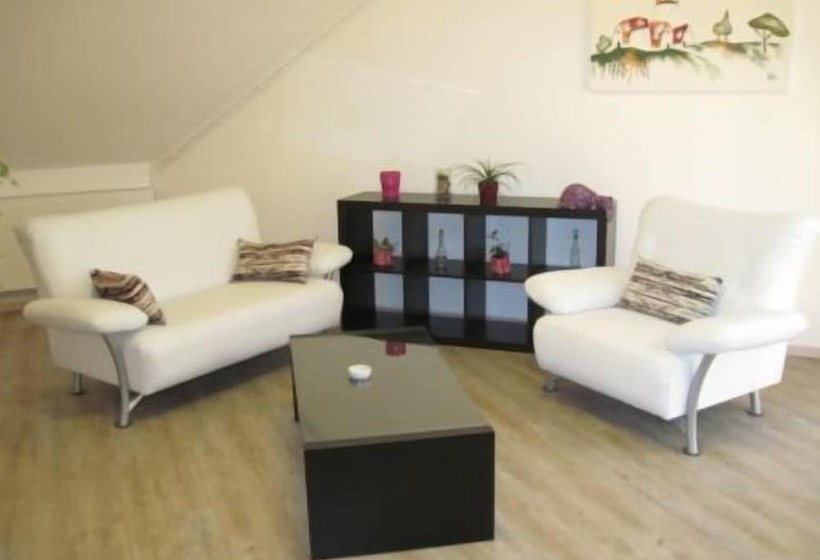 آپارتمان 1 خوابه, Des Bois