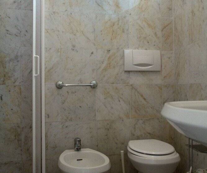 デラックスルーム, Guesthouse Rollando