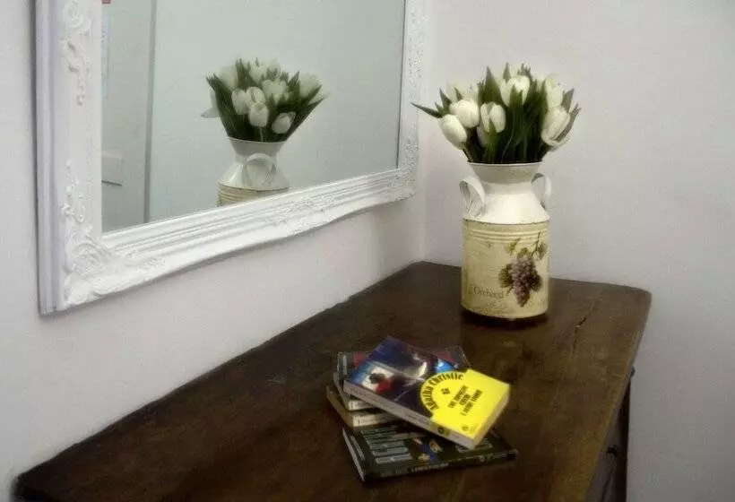 اتاق لوکس, Guesthouse Rollando
