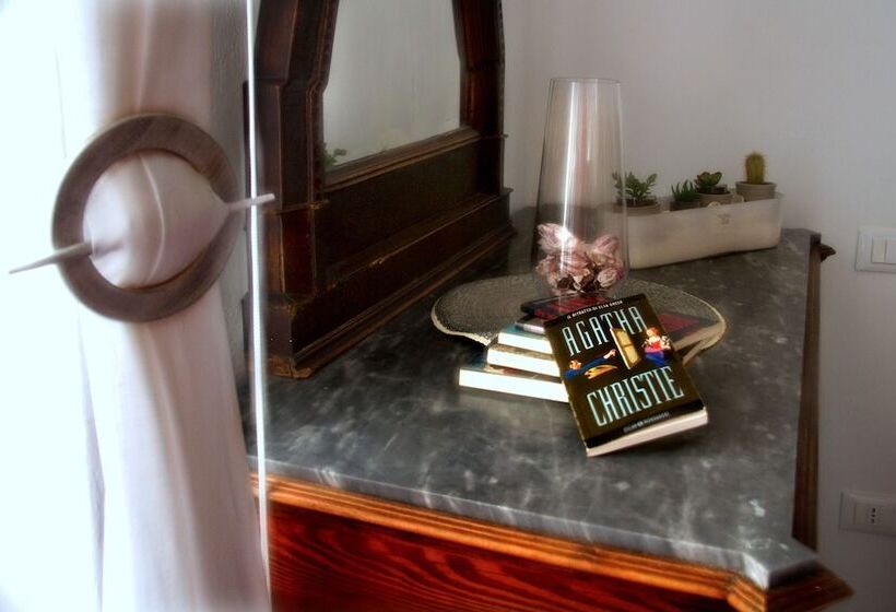 デラックスルーム, Guesthouse Rollando