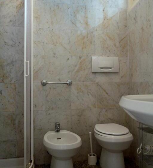 2ベッドルームアパートメント, Guesthouse Rollando