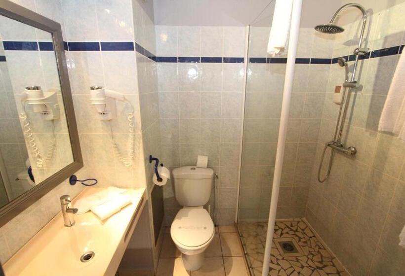 استودیوی استاندارد, La Maison Creole