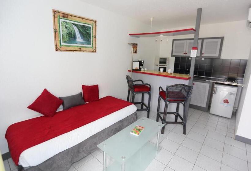 استودیوی استاندارد, La Maison Creole