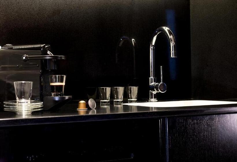 클럽 룸, Nyx Tel Aviv