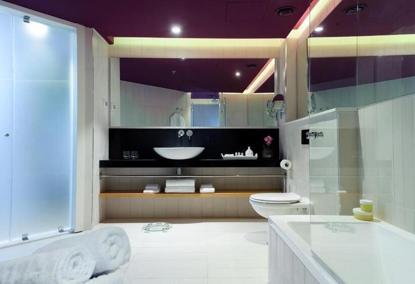 스탠다드 스튜디오, Nyx Tel Aviv