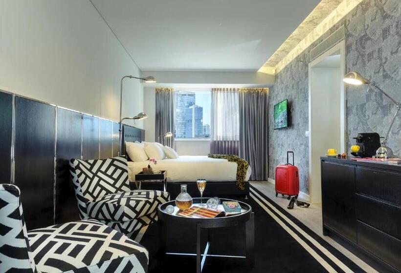 스탠다드 스튜디오, Nyx Tel Aviv