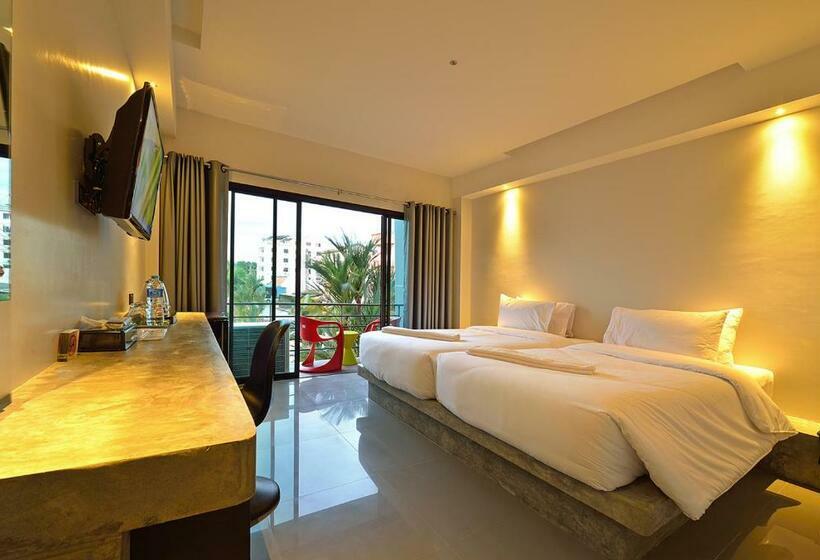 수피리어 룸, Riverside