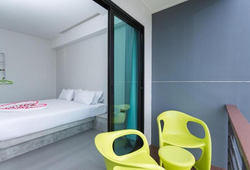 수피리어 룸, Riverside