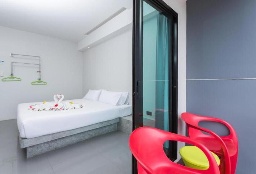 수피리어 룸, Riverside