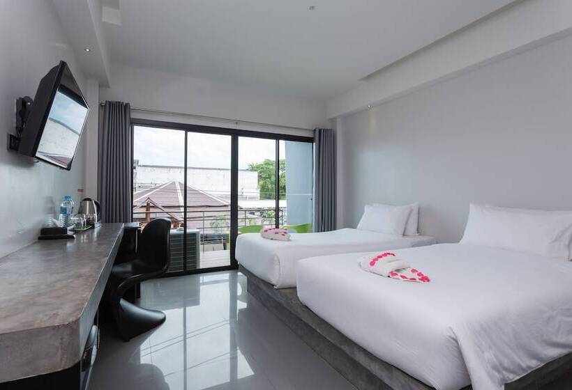 수피리어 룸, Riverside