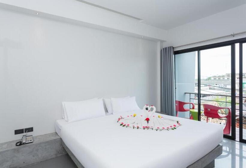 수피리어 룸, Riverside