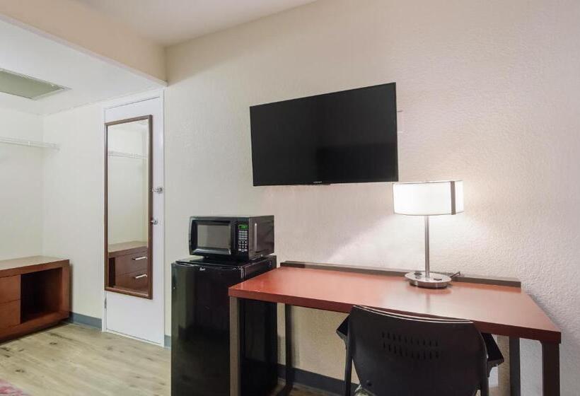 Номер Стандарт 2 Двуспальные Кровати, Rodeway Inn Greeley