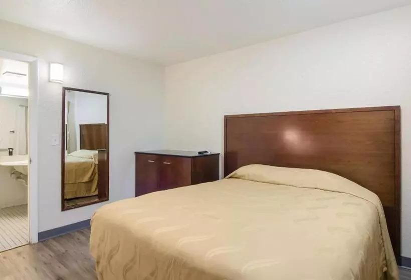 身障者適用スタンダードルーム, Rodeway Inn Greeley