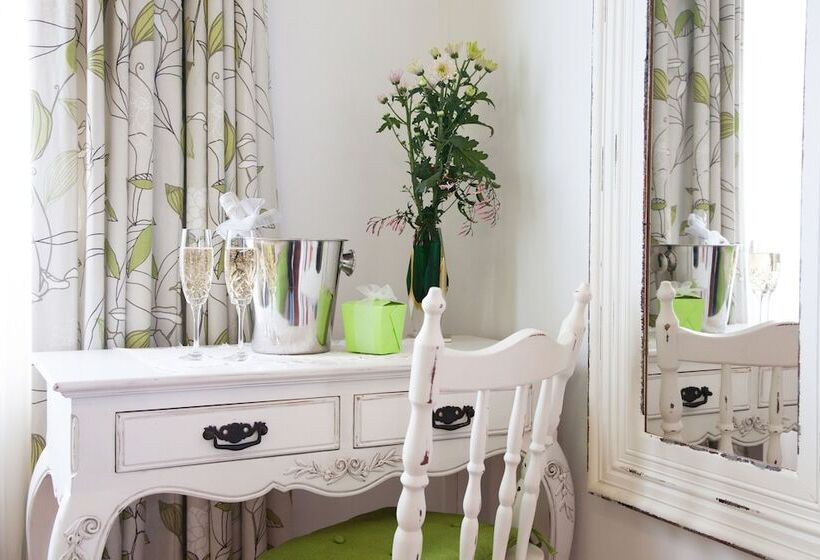 סוויטה דלוקס, Tairoa Lodge