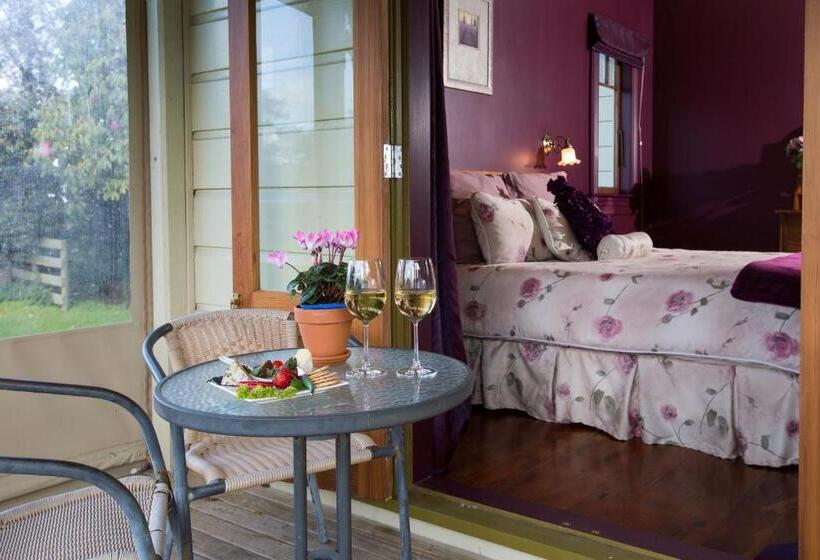 בקתה, Tairoa Lodge