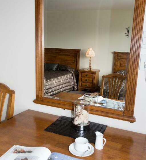 标准间, The Lodge