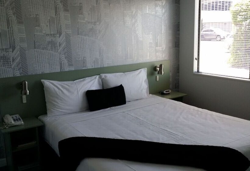 סטודיו דלוקס, Asure Abode On Courtenay Motor Inn