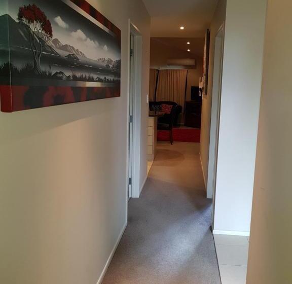 וילה בת 3 חדרי שינה, Snowhaven