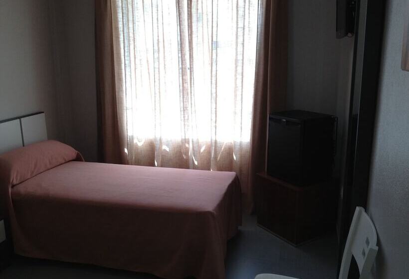 스탠다드 싱글 룸, Pension La Puntica