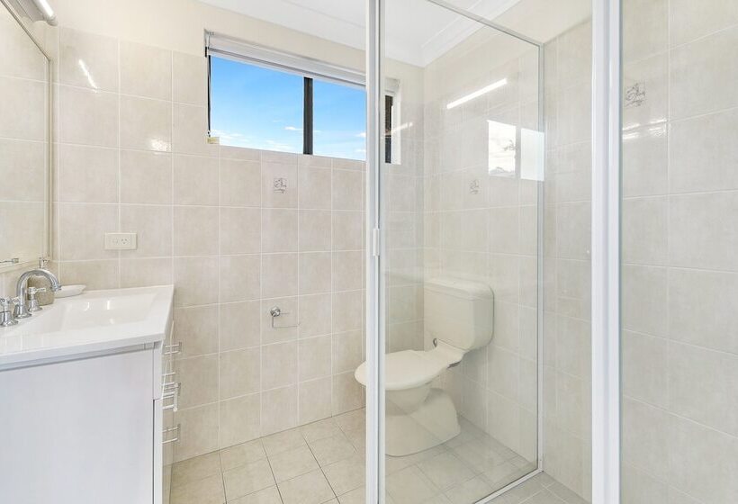 １ベッドルームアパートメント, Smugglers On The Beach