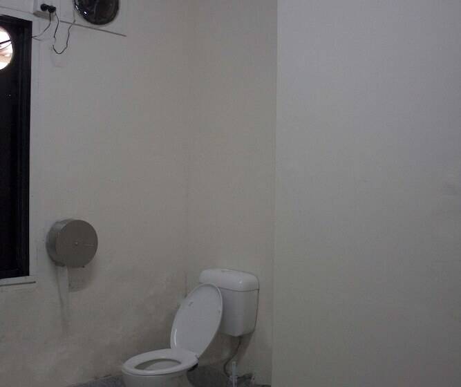 غرفة قياسية, The Hive Hostel   Traveler Friendly, Passport Only