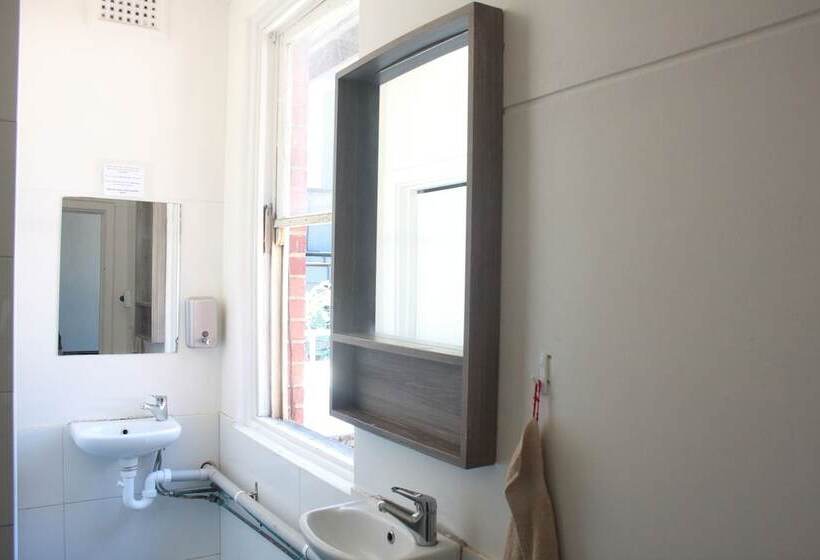 스탠다드 룸, The Hive Hostel   Traveler Friendly, Passport Only