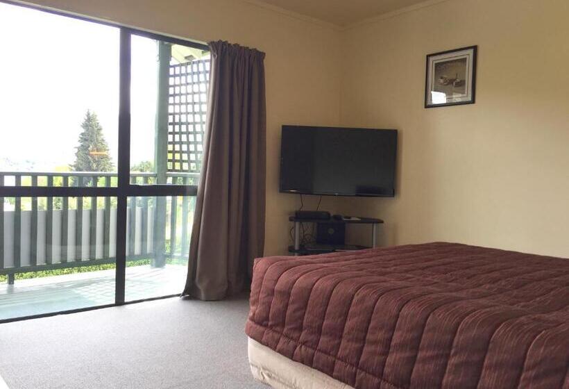 חדר משפחתי, Wanaka Heights Motel