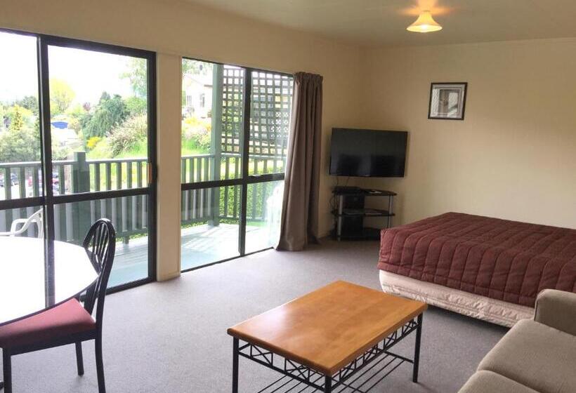 חדר משפחתי, Wanaka Heights Motel