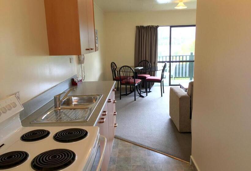 חדר משפחתי, Wanaka Heights Motel