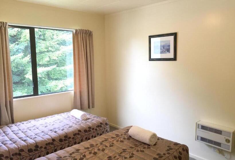 חדר משפחתי, Wanaka Heights Motel