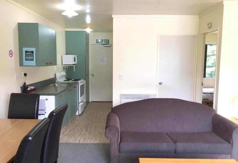 חדר משפחתי, Wanaka Heights Motel