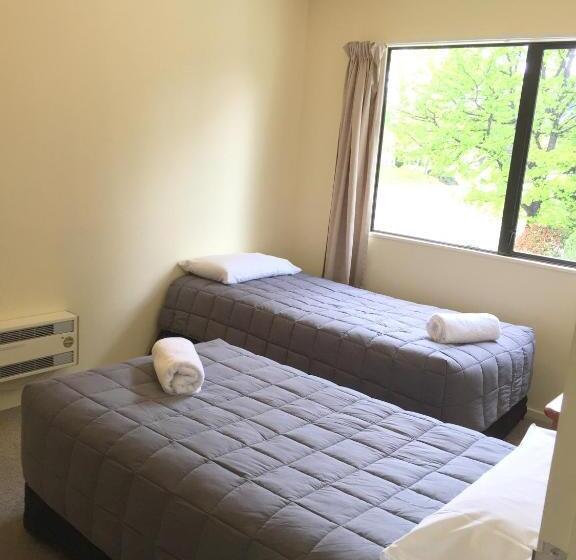 חדר משפחתי, Wanaka Heights Motel